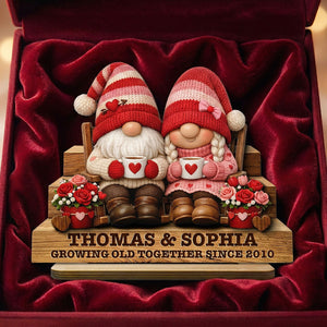 Everlasting Love Valentine Couple - Personalized Wooden Plaque